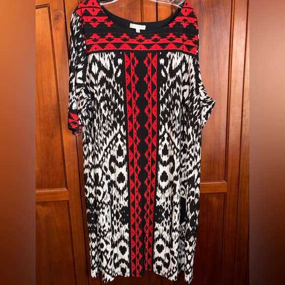 Sandra Darren Dresses & Skirts - Sandra Darren Black and Red Dress